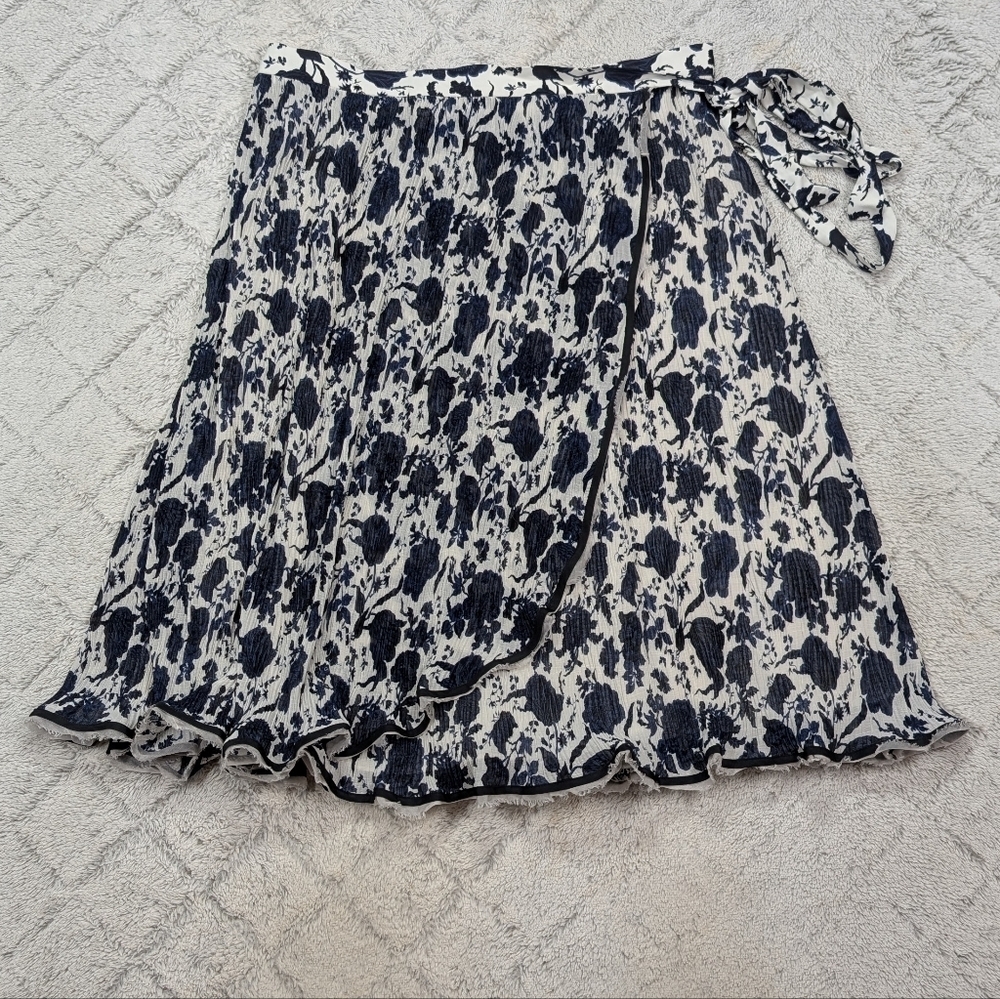 Tory Burch Skirt Womens 10 White Blue Floral Quincy Wrap Happy Times Flowy